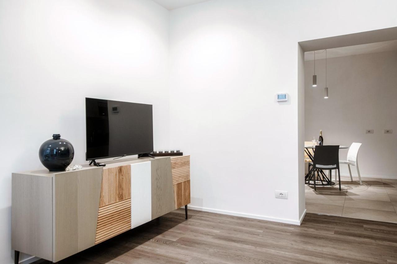 Diaz 67 Life'S Loft - The House Of Travelers Como Exterior foto